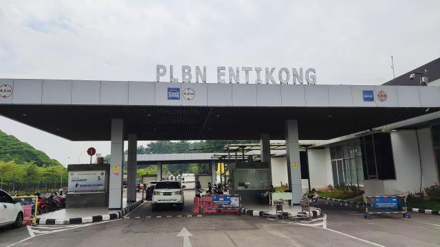 The Enticing-Tebedu border crossing facility.