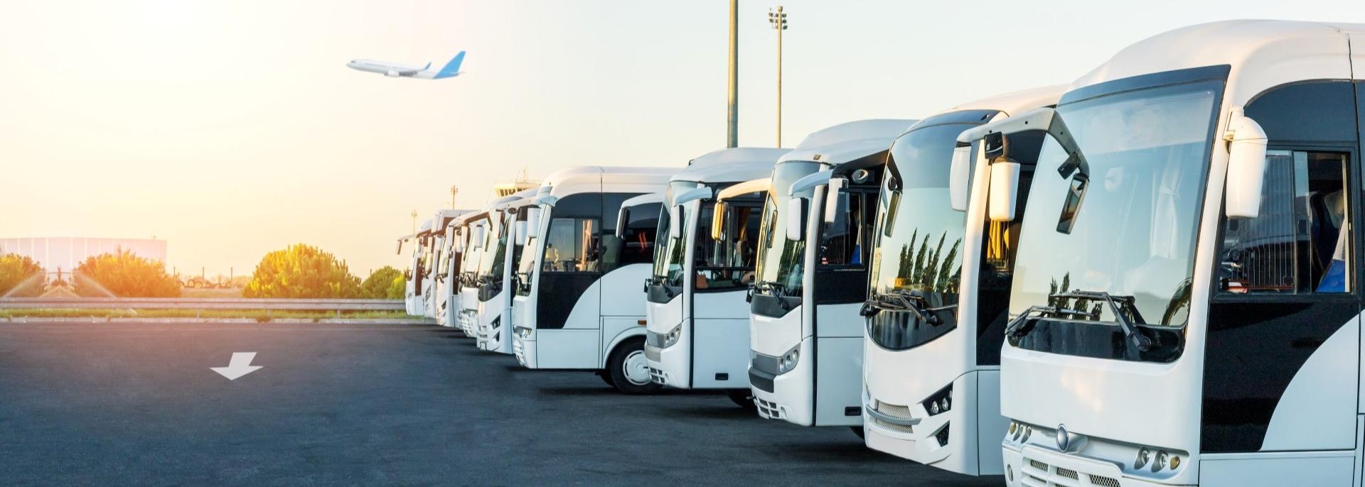 Airport shuttle services. Photo credit: iStock/Sergei Chuyko.